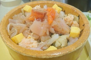 海鮮丼